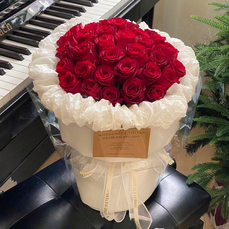 Chanel-Inspired 33 Red Roses Bouquet with Tweed Wrap - Luxury Valentine's Gift to China | 214flowers.com