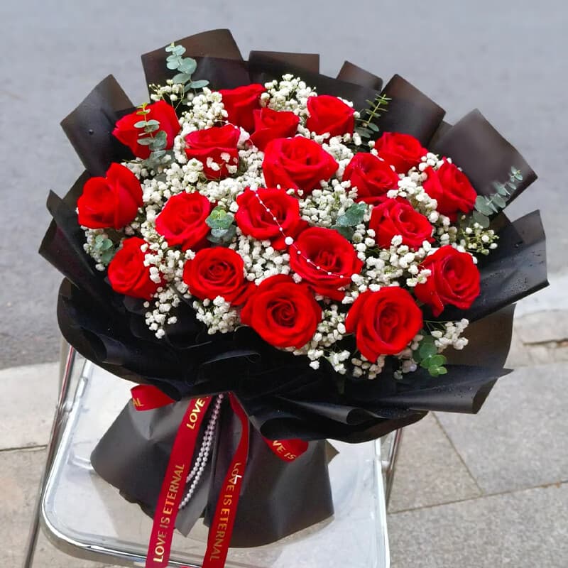 A lifetime of waiting, 19 red roses, paired with a sky full of stars - Send roses to China