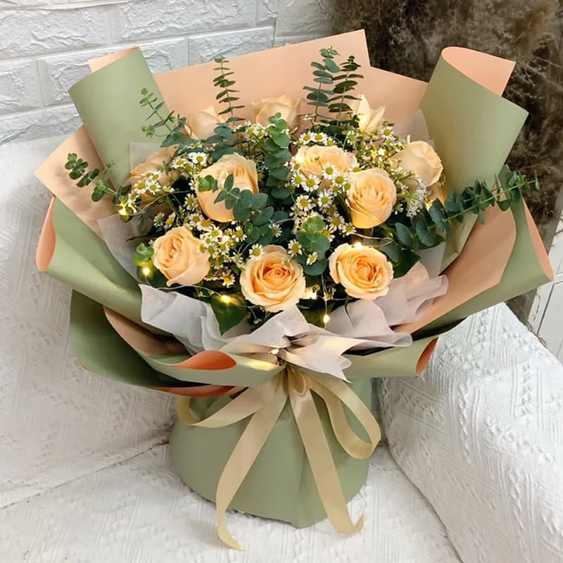 Poetry and Distance, 11 Champagne Roses - Send roses to China