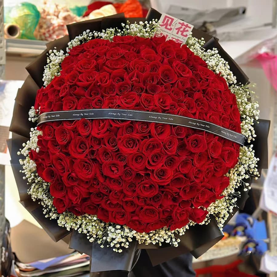 Love should last forever, 199 red roses
