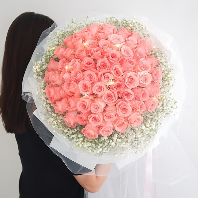 52 Diana roses, my dearest love