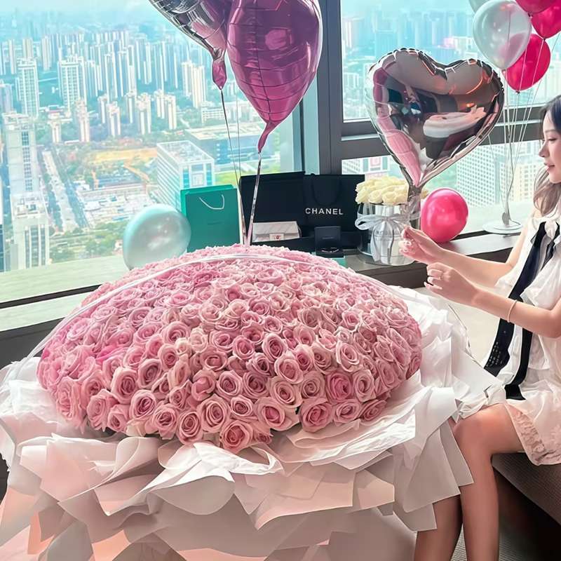 199 Pink Snow Mountain Roses